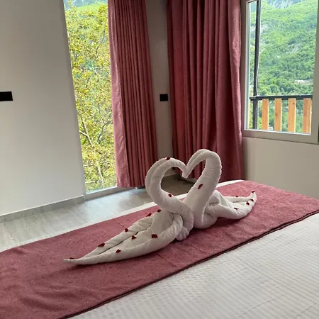 팜스테이 Thethi Paradise & Restaurant *