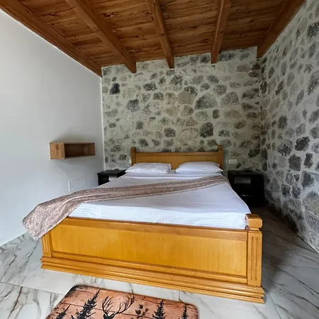 Farmház Thethi Paradise & Restaurant Theth