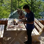 Thethi Paradise & Restaurant * Theth