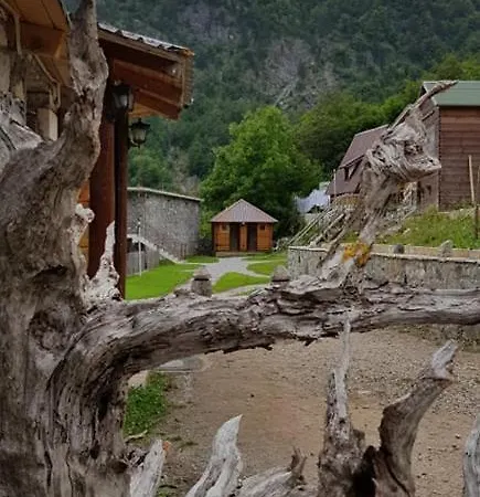 农家乐 Thethi Paradise & Restaurant *