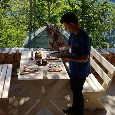 Thethi Paradise & Restaurant * Theth