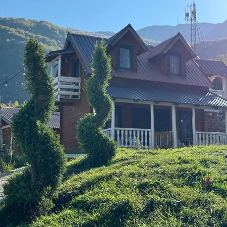 مزرعة للإقامة Thethi Paradise & Restaurant ثيث