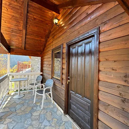 Thethi Paradise & Restaurant