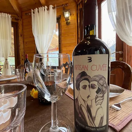 Thethi Paradise & Restaurant *