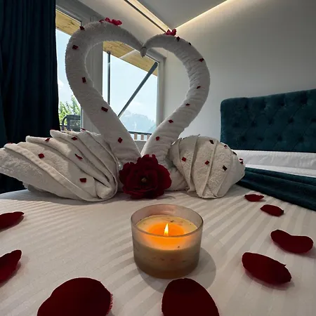 Thethi Paradise & Restaurant 农家乐 泰斯