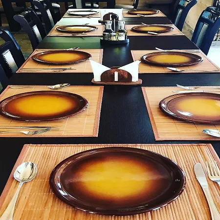 Thethi Paradise & Restaurant مزرعة للإقامة ثيث