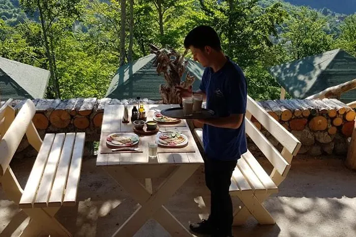 Thethi Paradise & Restaurant * Theth