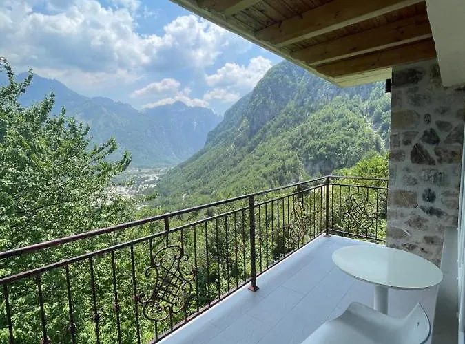 Κατάλυμα σε φάρμα Thethi Paradise & Restaurant Theth