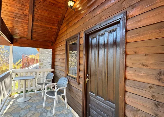 Thethi Paradise & Restaurant