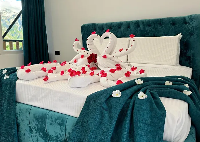 Thethi Paradise & Restaurant Farm stay Theth