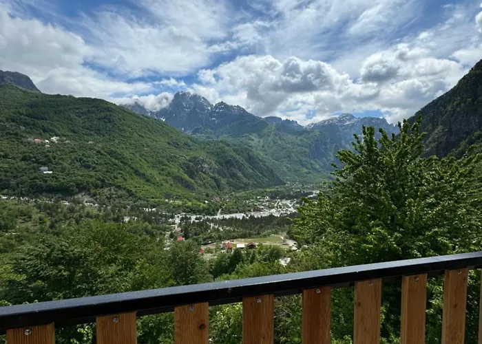 Thethi Paradise & Restaurant Farm stay Theth